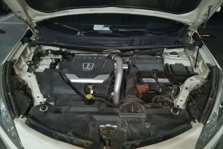 Used Luxgen U6 SUV 2015 1.8T New Innovation Upgrade Engine Bay