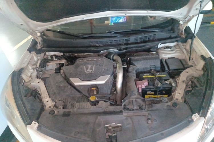 Used Luxgen U6 SUV 2015 1.8T Fashion-Upgraded Model Engine Bay