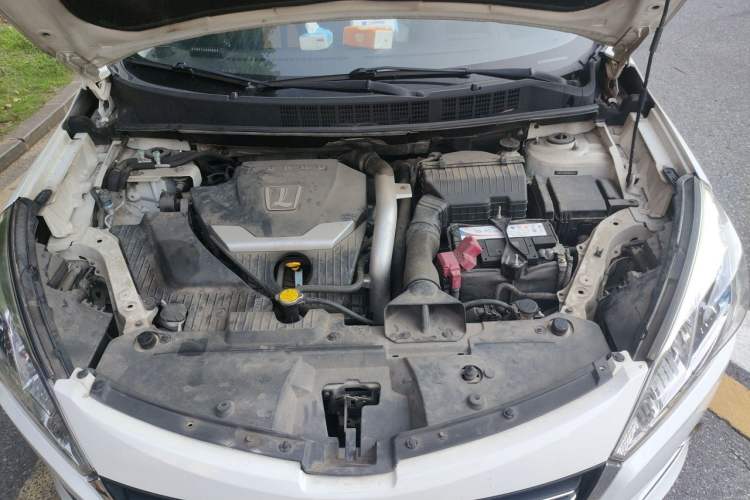 Used Luxgen U6 SUV 2015 1.8T Fashion Edition Engine Bay