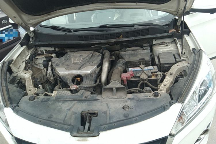 Used Luxgen U6 SUV 2015 1.8T ZhiZun Model Engine Bay