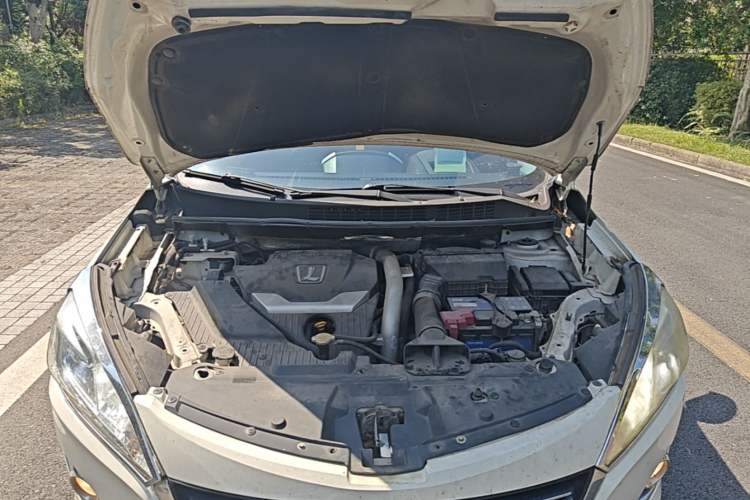 Used Luxgen U6 SUV 2015 1.8T Fashion Edition Engine Bay