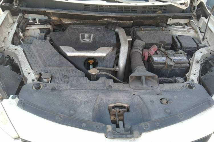 Used Luxgen U6 SUV 2015 1.8T Fashion Edition Engine Bay