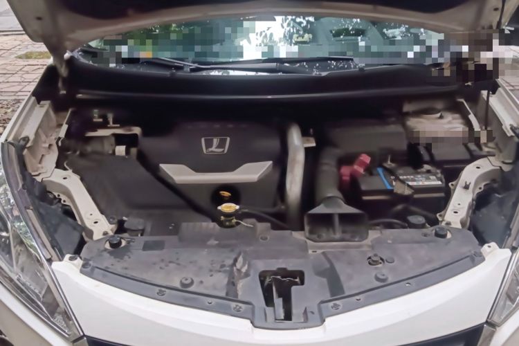 Used Luxgen U6 SUV 2015 1.8T Fashion Edition Engine Bay