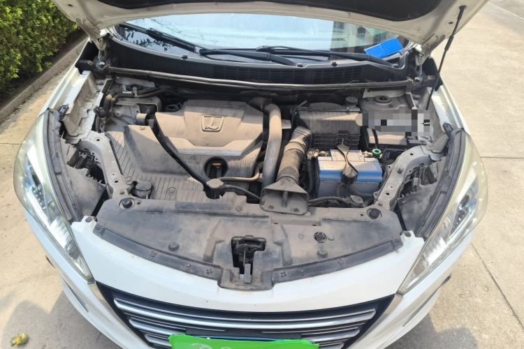 Used Luxgen U6 SUV 2015 1.8T Fashion Edition Engine Bay