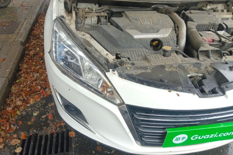 Used Luxgen U6 SUV 2015 1.8T Charm Model Engine Bay Right