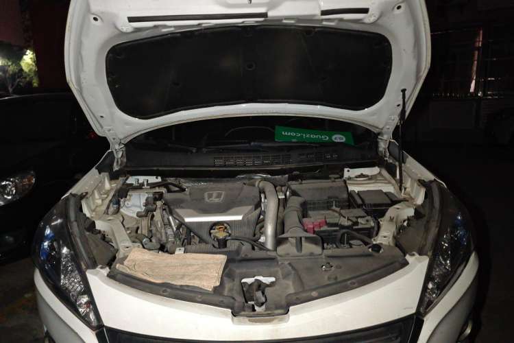 Used Luxgen U6 SUV 2015 1.8T Charm Model Engine Bay