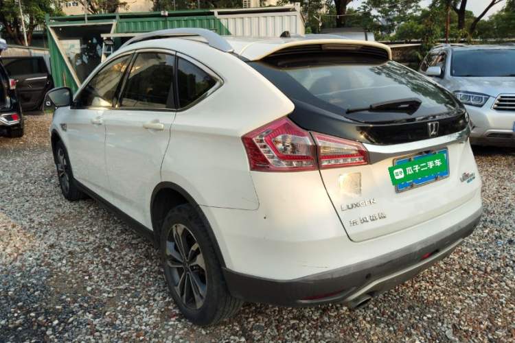 Used Luxgen U6 SUV 2015 1.8T Fashion Edition Exterior 2
