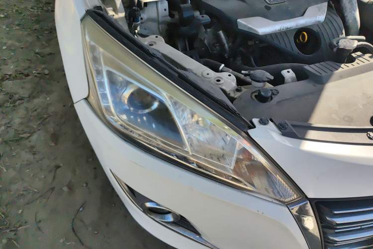 Used Luxgen U6 SUV 2015 1.8T Fashion-Upgraded Model Exterior 6