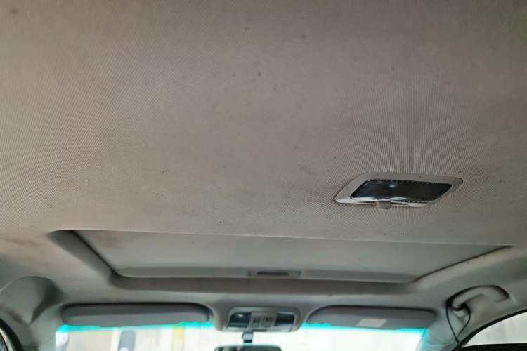 Used Luxgen U6 SUV 2015 1.8T Fashion Edition Headliner
