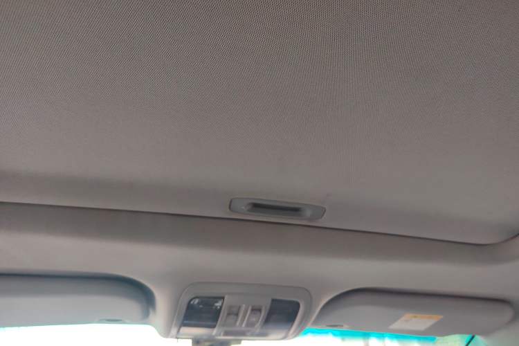 Used Luxgen U6 SUV 2015 1.8T Fashion Edition Headliner