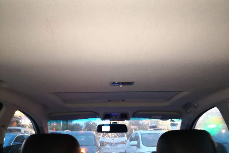 Used Luxgen U6 SUV 2015 1.8T Fashion Edition Headliner
