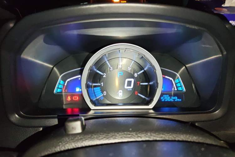Used Luxgen U6 SUV 2015 1.8T ZhiZun Model Instrument Cluster