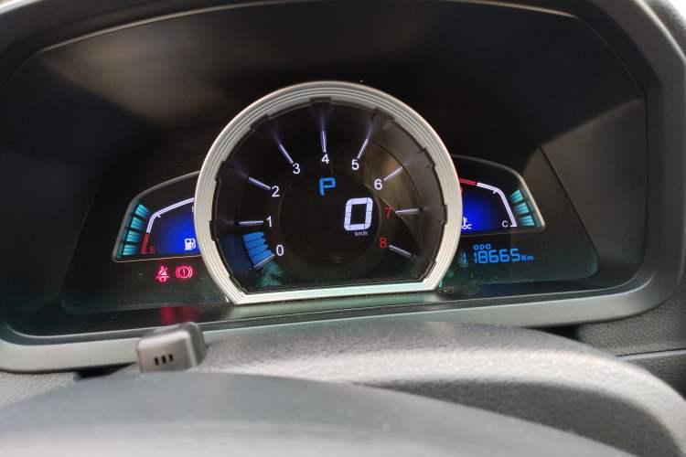 Used Luxgen U6 SUV 2015 1.8T Fashion Edition Instrument Cluster