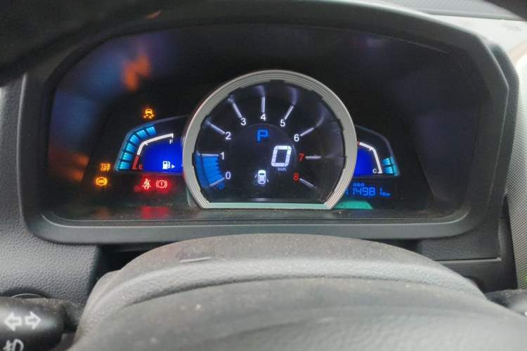 Used Luxgen U6 SUV 2015 1.8T ZhiZun Model Instrument Cluster