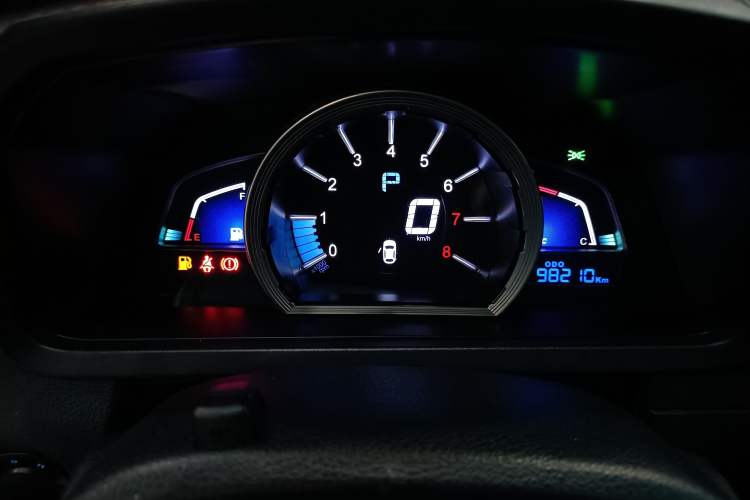 Used Luxgen U6 SUV 2015 1.8T Enhanced Charm Edition Instrument Cluster