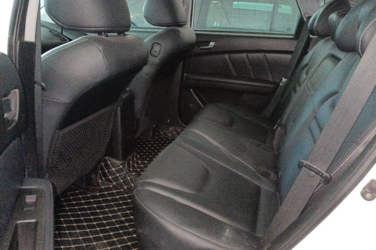 Used Luxgen U6 SUV 2015 1.8T New Innovation Upgrade Interior 1