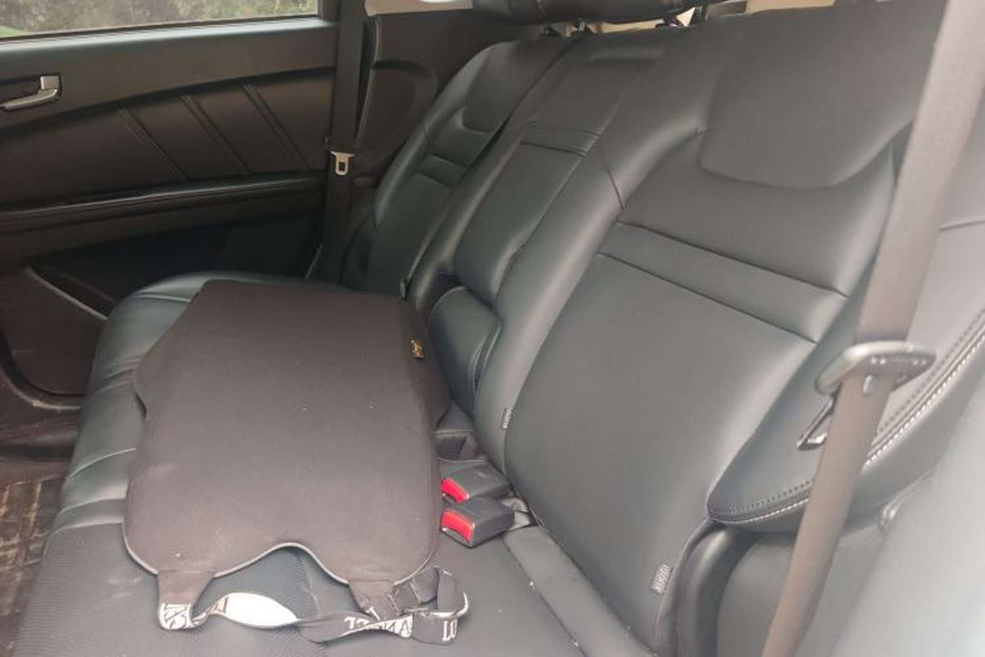Used Luxgen U6 SUV 2015 1.8T Fashion-Upgraded Model Interior 4