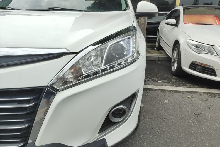 Used Luxgen U6 SUV 2015 1.8T Fashion Edition Left Front Headlight