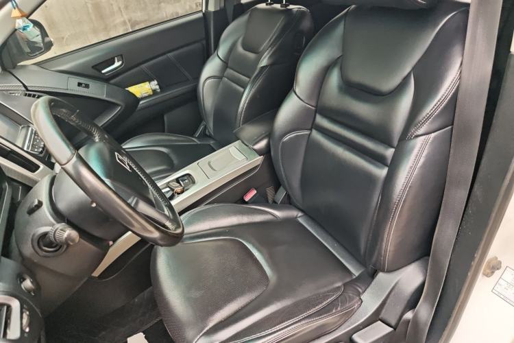 Used Luxgen U6 SUV 2015 1.8T Fashion Edition Left Front Seat