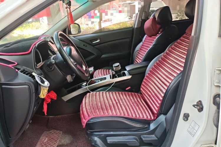 Used Luxgen U6 SUV 2015 1.8T Fashion Edition Left Front Seat