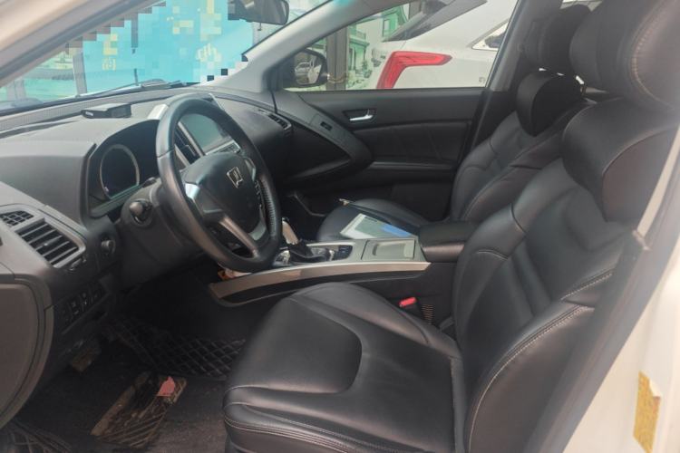 Used Luxgen U6 SUV 2015 1.8T Fashion Edition Left Front Seat