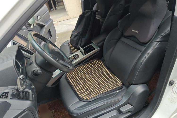 Used Luxgen U6 SUV 2015 1.8T Fashion Edition Left Front Seat