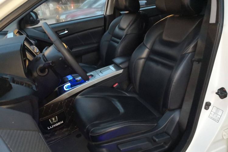 Used Luxgen U6 SUV 2015 1.8T Fashion Edition Left Front Seat