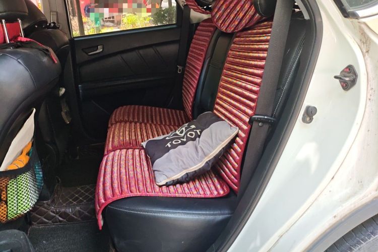 Used Luxgen U6 SUV 2015 1.8T Fashion Edition Left Rear Seat