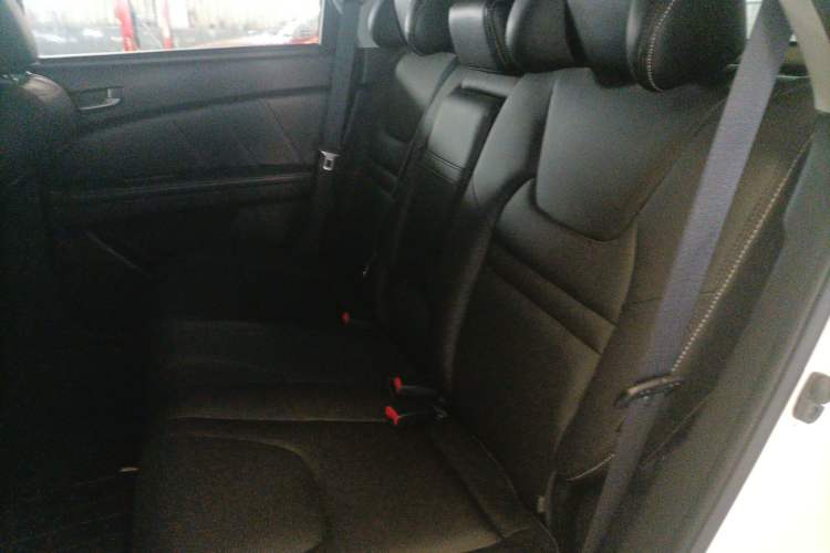 Used Luxgen U6 SUV 2015 1.8T Charm Model Left Rear Seat