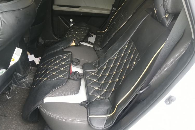 Used Luxgen U6 SUV 2015 1.8T Charm Model Left Rear Seat