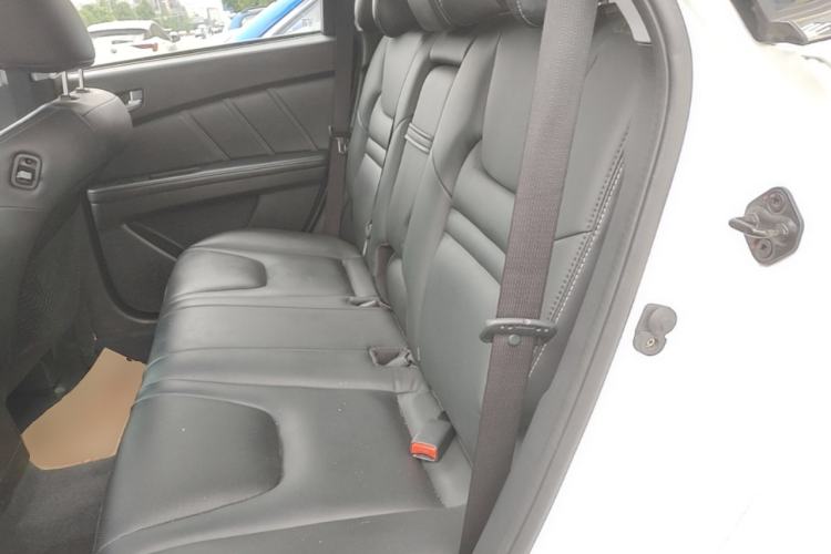 Used Luxgen U6 SUV 2015 1.8T Fashion Edition Left Rear Seat