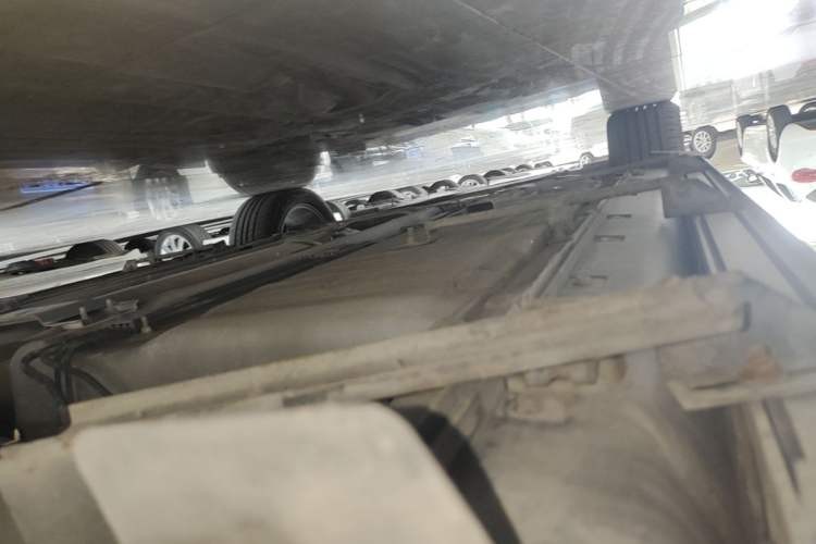 Used Luxgen U6 SUV 2015 1.8T ZhiZun Model Left Side Sill