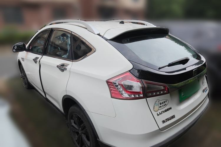 Used Luxgen U6 SUV 2015 1.8T Fashion Edition Rear Left 45 Deg