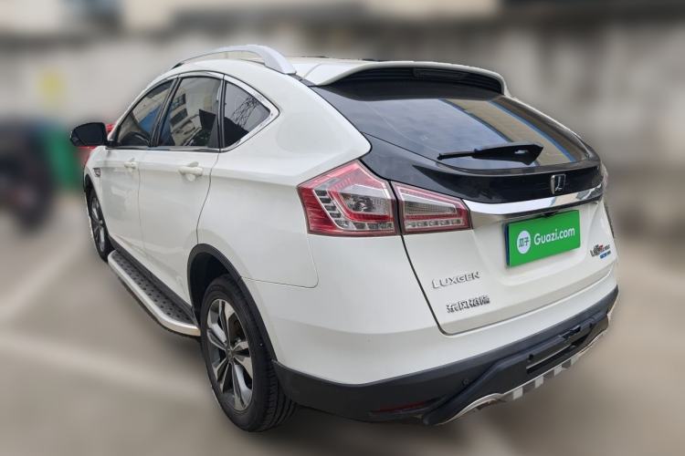 Used Luxgen U6 SUV 2015 1.8T Fashion Edition Rear Left 45 Deg