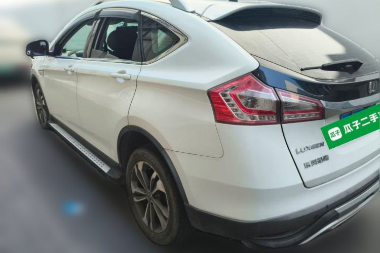 Used Luxgen U6 SUV 2015 1.8T Fashion Edition Rear Left 45 Deg