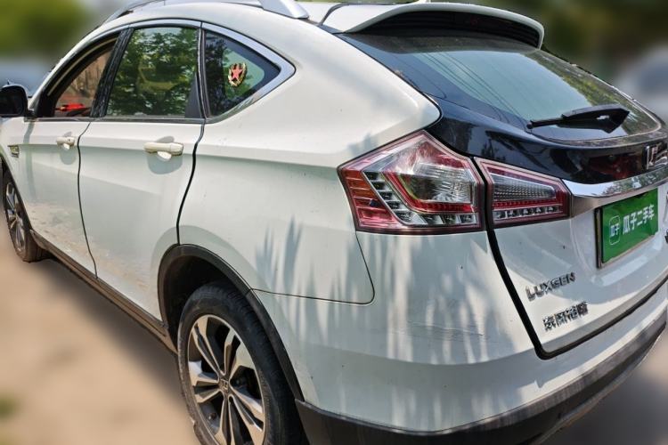 Used Luxgen U6 SUV 2015 1.8T Fashion Edition Rear Left 45 Deg