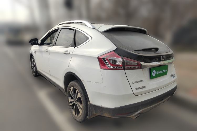 Used Luxgen U6 SUV 2015 1.8T Fashion Edition Rear Left 45 Deg