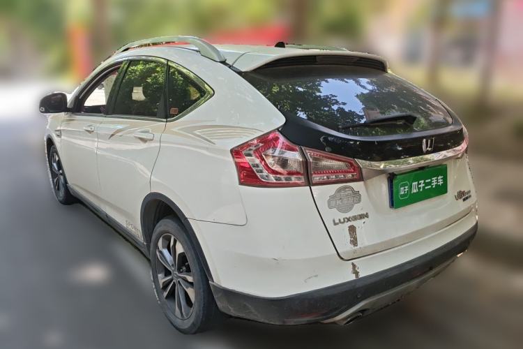 Used Luxgen U6 SUV 2015 1.8T Fashion Edition Rear Left 45 Deg