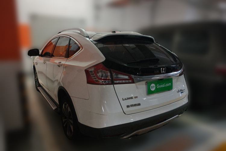 Used Luxgen U6 SUV 2015 1.8T ZhiZun Model Rear Left 45 Deg