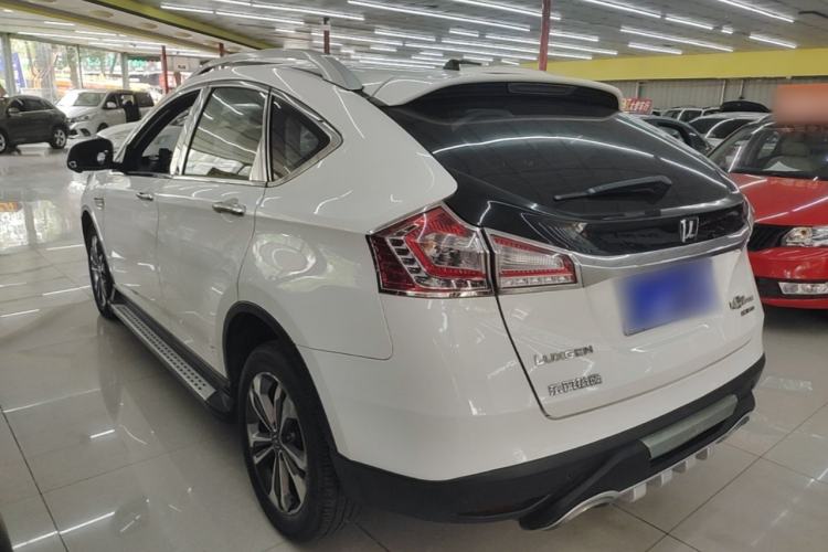 Used Luxgen U6 SUV 2015 1.8T ZhiZun Model Rear Left 45 Deg