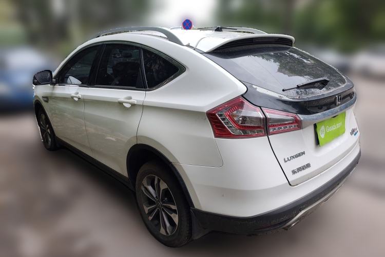 Used Luxgen U6 SUV 2015 1.8T Fashion-Upgraded Model Rear Left 45 Deg