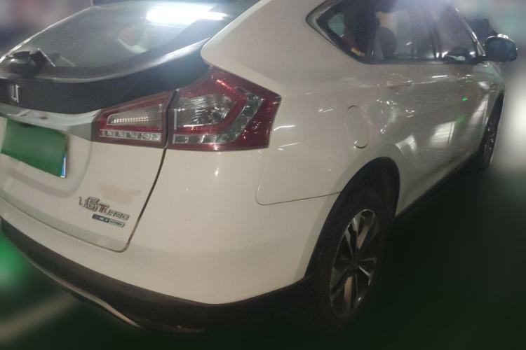 Used Luxgen U6 SUV 2015 1.8T Fashion Edition Rear Right 45 Deg