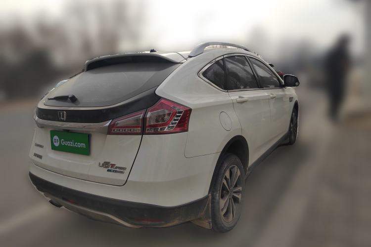 Used Luxgen U6 SUV 2015 1.8T Fashion Edition Rear Right 45 Deg