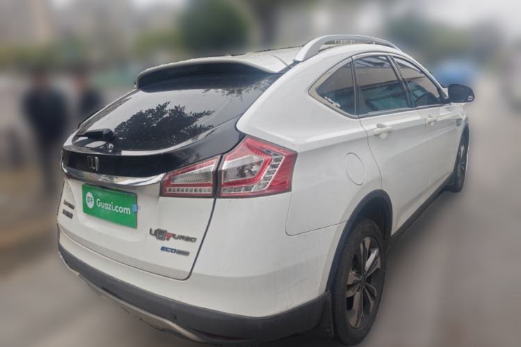 Used Luxgen U6 SUV 2015 1.8T Fashion Edition Rear Right 45 Deg