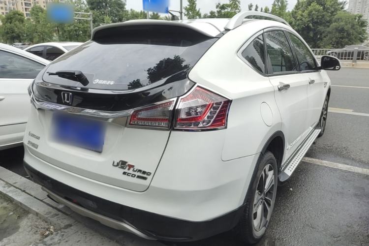 Used Luxgen U6 SUV 2015 1.8T Fashion Edition Rear Right 45 Deg