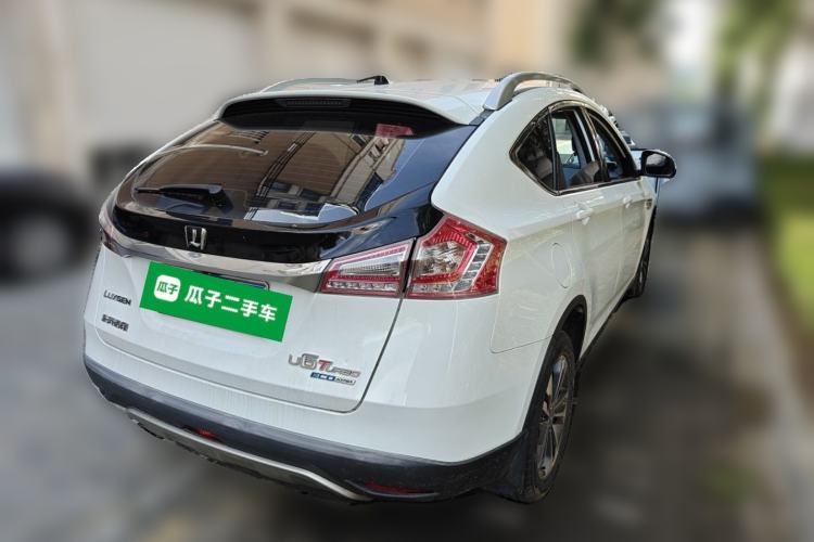 Used Luxgen U6 SUV 2015 1.8T Enhanced Charm Edition Rear Right 45 Deg