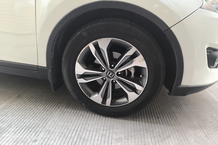Used Luxgen U6 SUV 2015 1.8T New Innovation Upgrade Right Front Wheel Hub