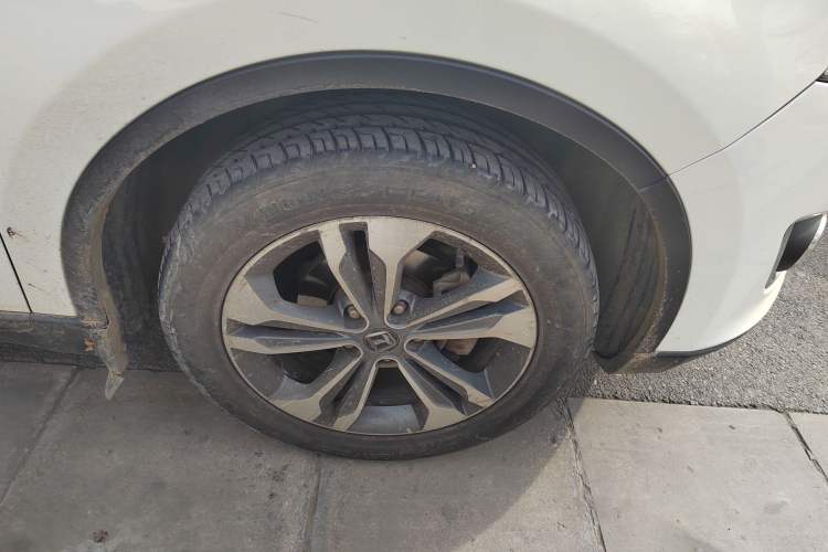 Used Luxgen U6 SUV 2015 1.8T Fashion Edition Right Front Wheel Hub
