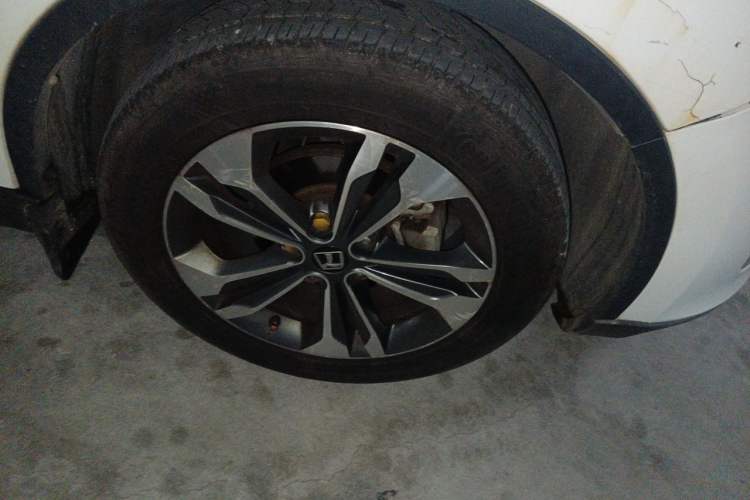 Used Luxgen U6 SUV 2015 1.8T Fashion-Upgraded Model Right Front Wheel Hub