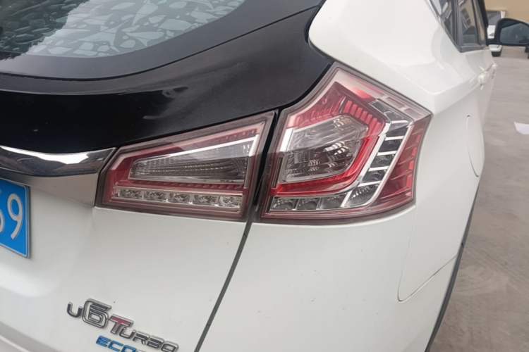 Used Luxgen U6 SUV 2015 1.8T Charm Model Right Rear Taillight